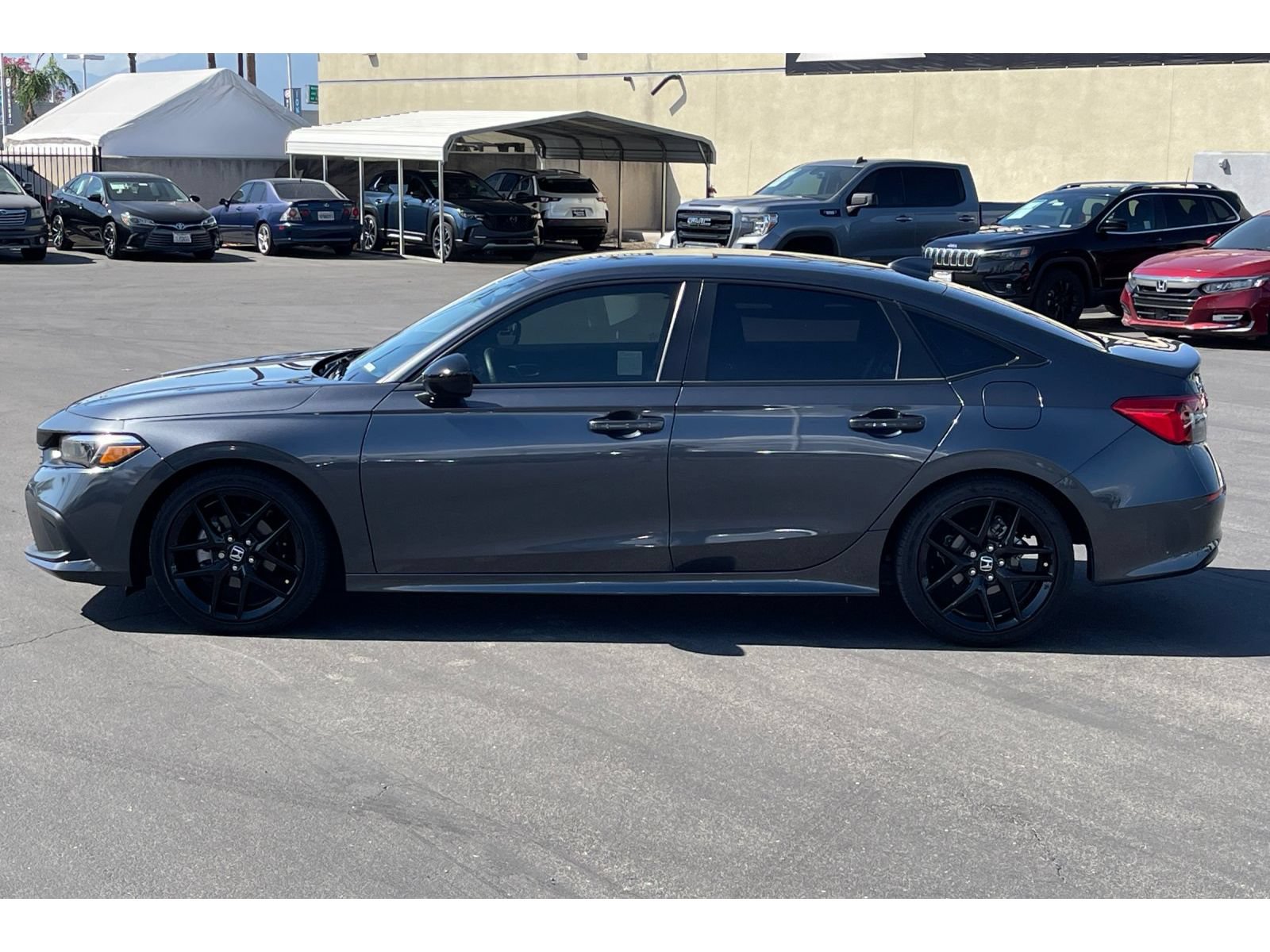 Used 2024 Honda Civic Sport image 2
