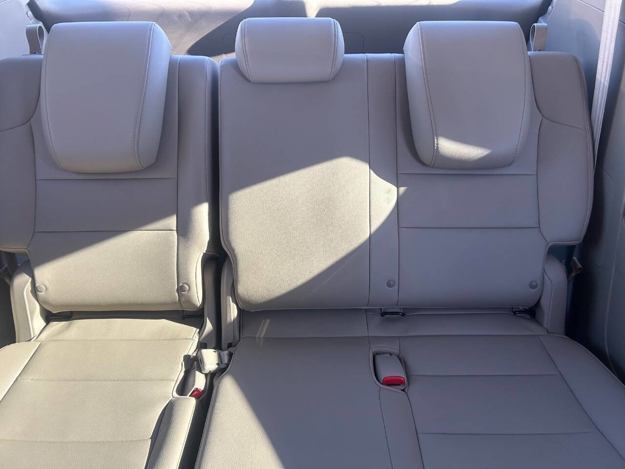 Used 2012 Honda Odyssey EX-L image 16