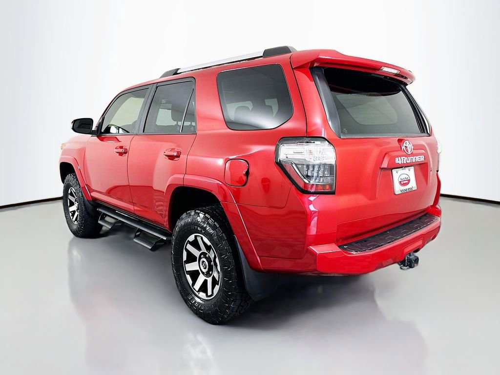 Certified 2022 Toyota 4Runner SR5 Premium w/ Moonroof Package AWD/4WD image 7