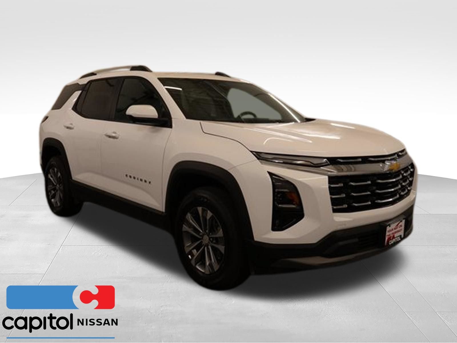 Used 2025 Chevrolet Equinox LT w/ Convenience Package II AWD/4WD image 1