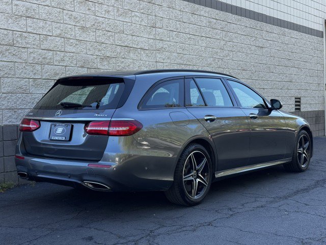 Used 2018 Mercedes-Benz E 400 4MATIC Wagon image 3