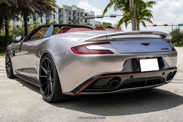 Used 2014 Aston Martin Vanquish Volante RWD image 4