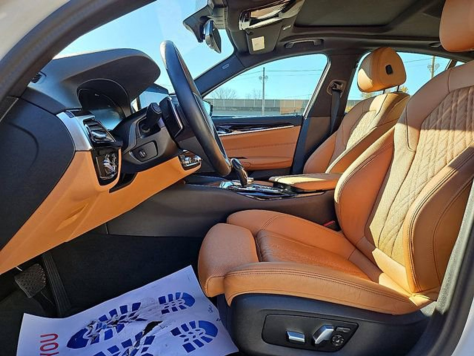 Used 2023 BMW 530e xDrive image 13