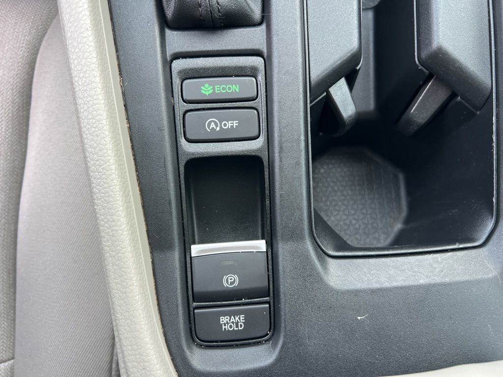Used 2024 Honda Accord LX image 19