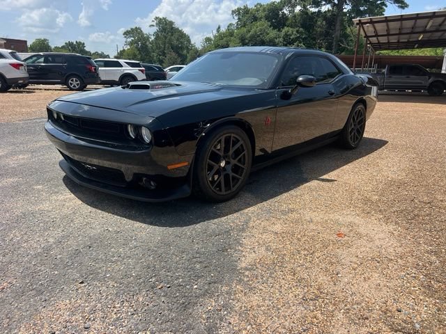 Used 2016 Dodge Challenger R/T Scat Pack RWD image 3