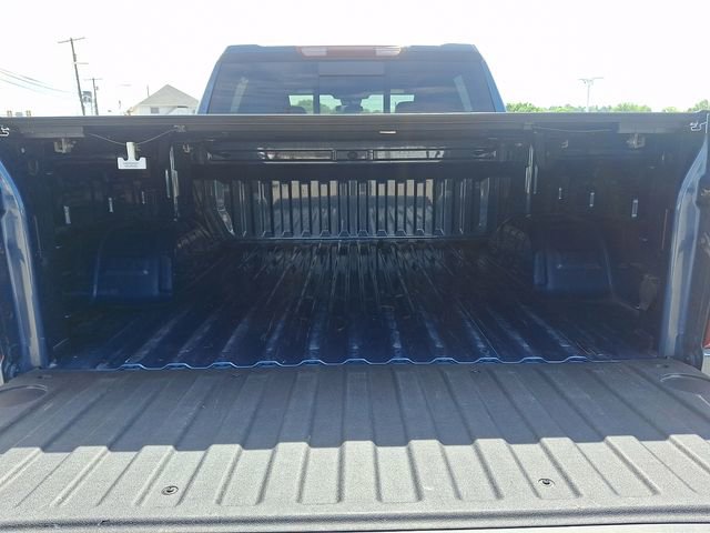 Used 2024 Chevrolet Silverado 1500 LT w/ Leather Package AWD/4WD image 29