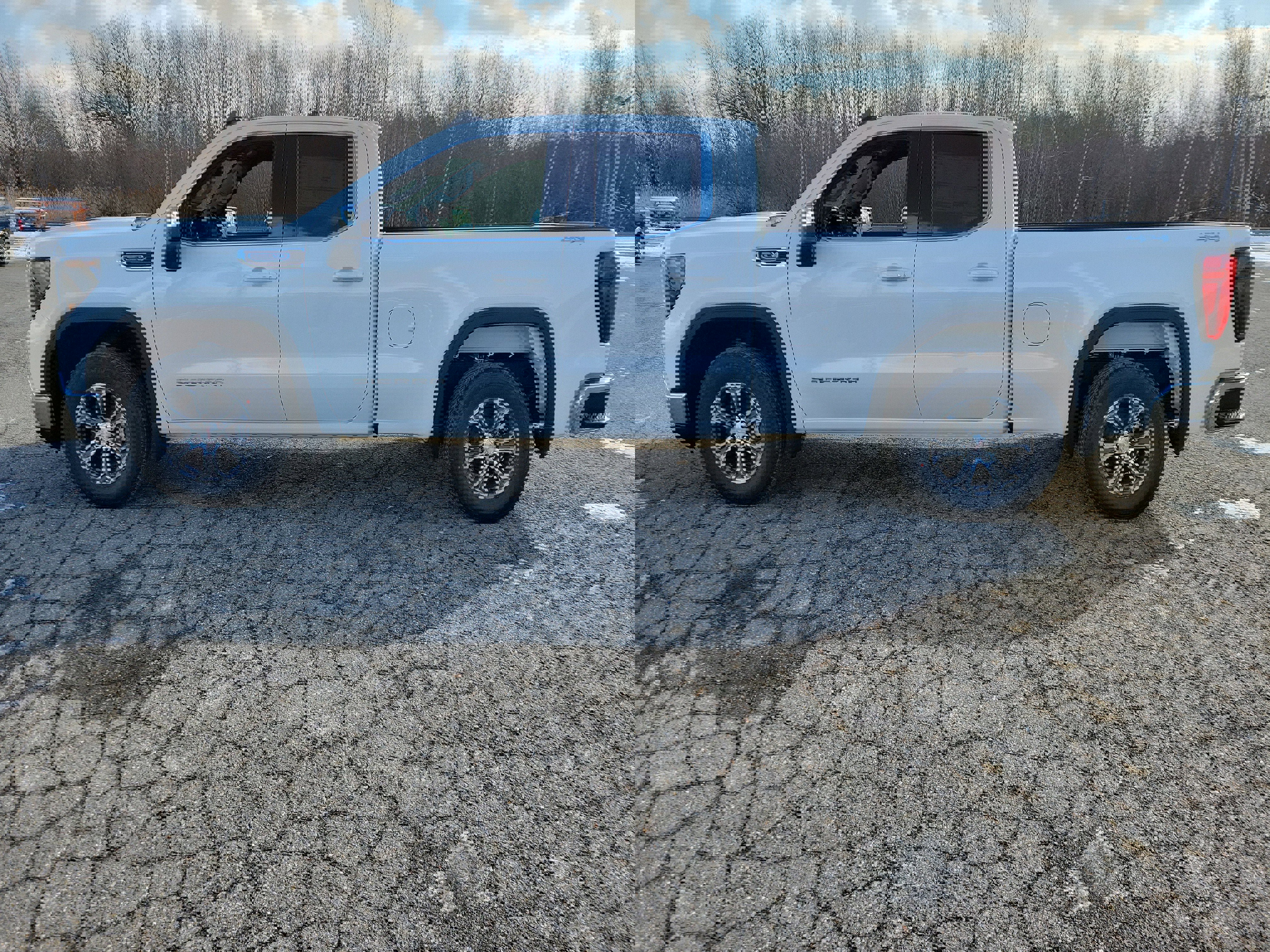 New 2026 GMC Sierra 1500 SLE image 2