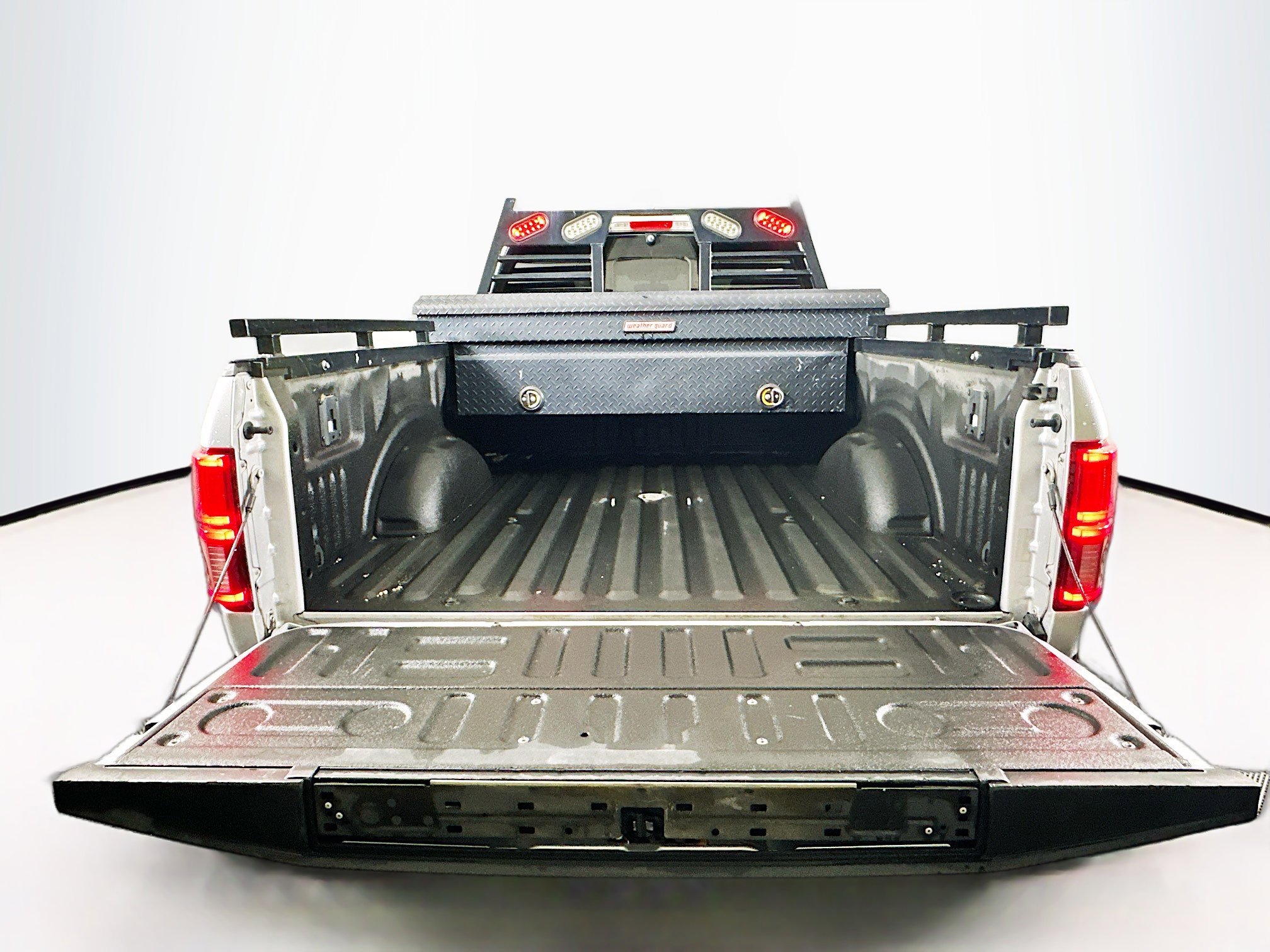 Used 2019 Ford F150 Platinum w/ Equipment Group 701A Luxury AWD/4WD image 29