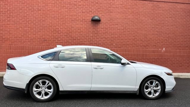 Used 2023 Honda Accord LX image 2