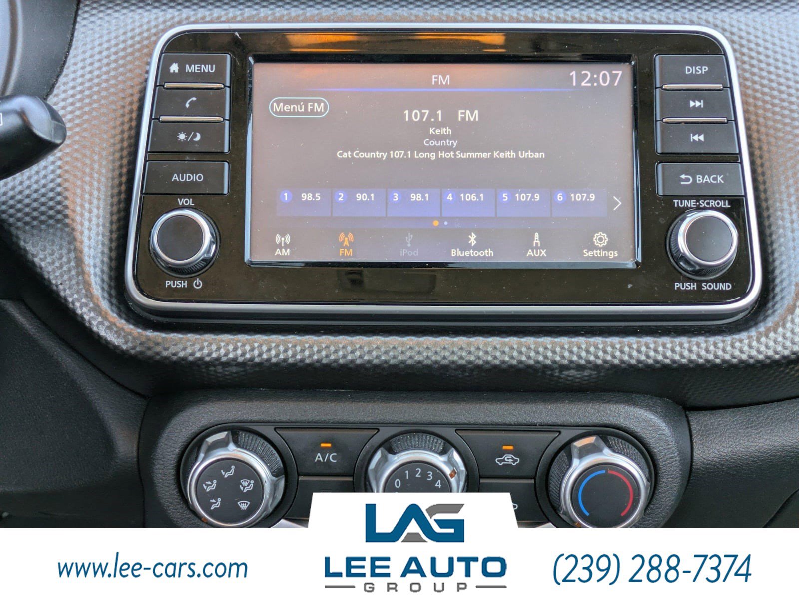 Used 2020 Nissan Kicks S image 14