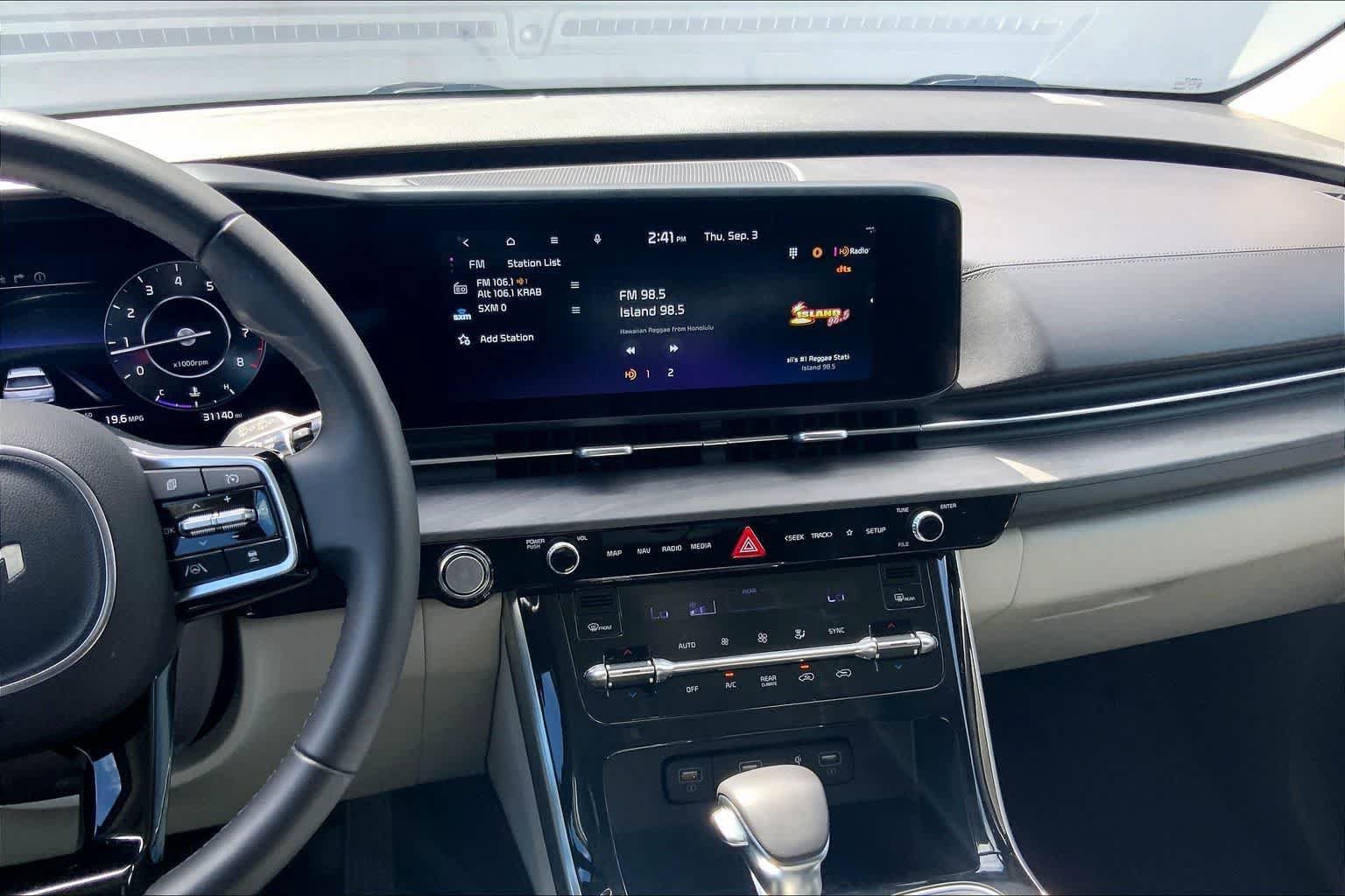 Used 2024 Kia Carnival SX FWD image 15