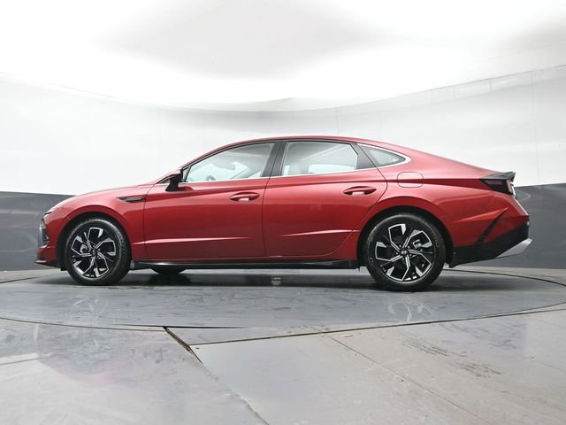 Used 2025 Hyundai Sonata SEL AWD/4WD image 24