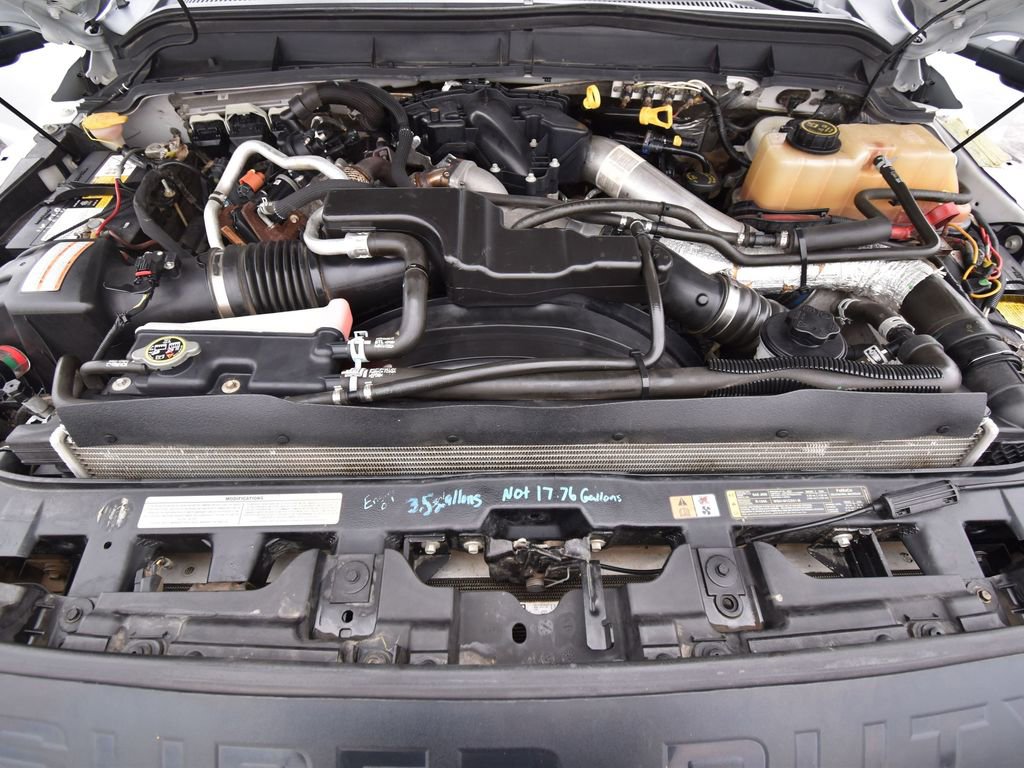 Used 2016 Ford F550 4x4 Regular Cab Super Duty image 59