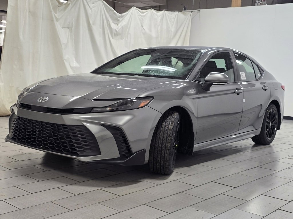 New 2026 Toyota Camry SE image 12