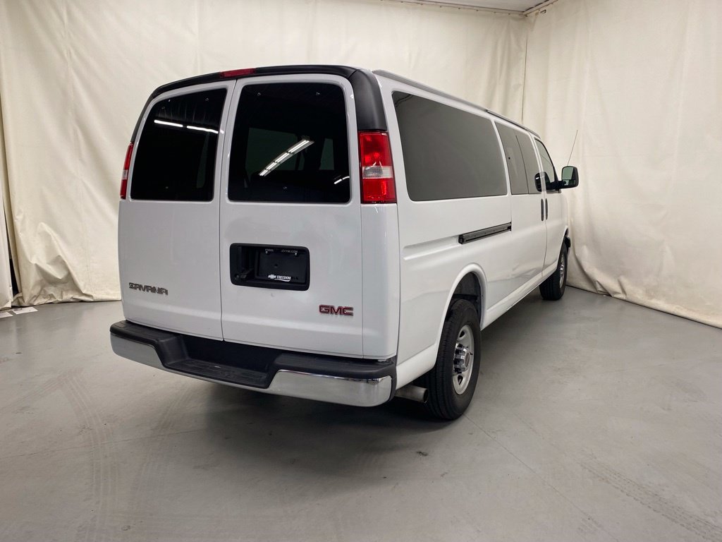 Used 2025 GMC Savana 3500 LT w/ LT Preferred Equipment Group RWD image 7