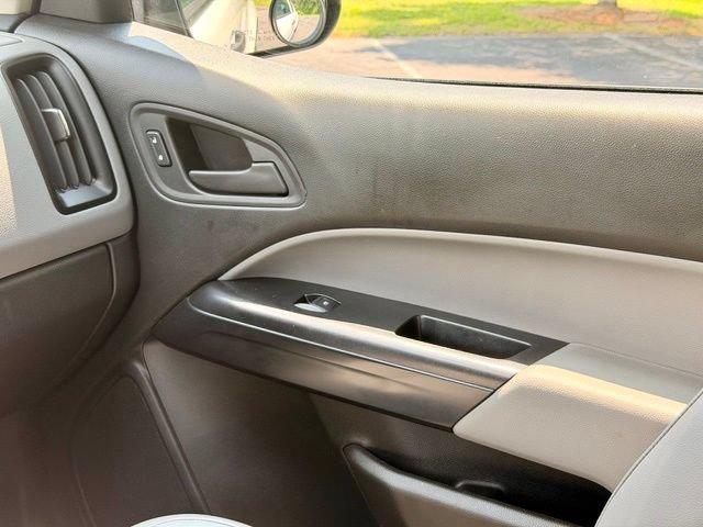 Used 2022 Chevrolet Colorado W/T w/ WT Convenience Package RWD image 25