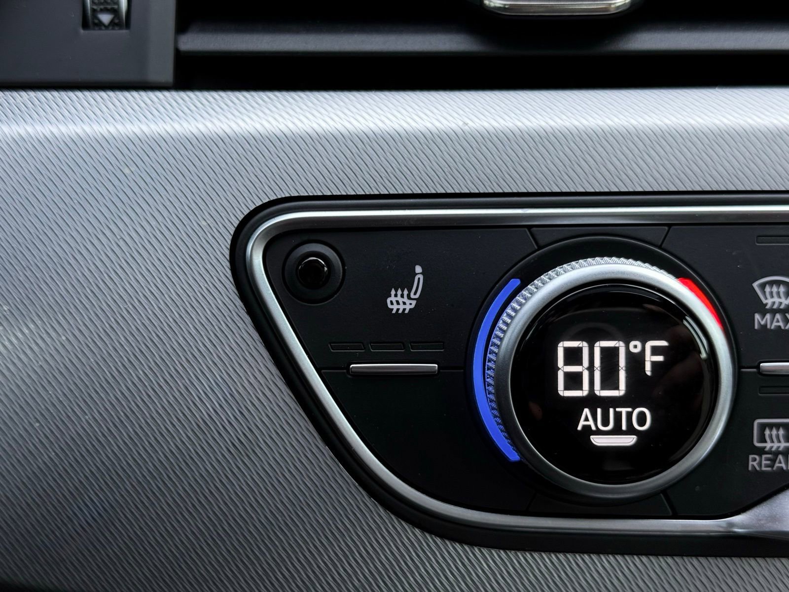 Used 2017 Audi A4 2.0T Ultra Premium w/ Audi MMI Navigation Plus image 41