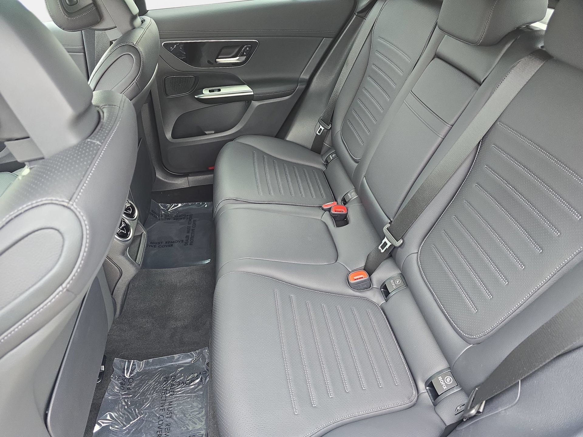 Used 2024 Mercedes-Benz GLC 300 4MATIC w/ AMG Line image 14