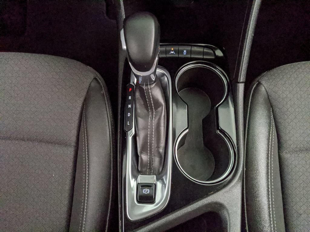 Used 2025 Buick Encore GX Preferred FWD image 10