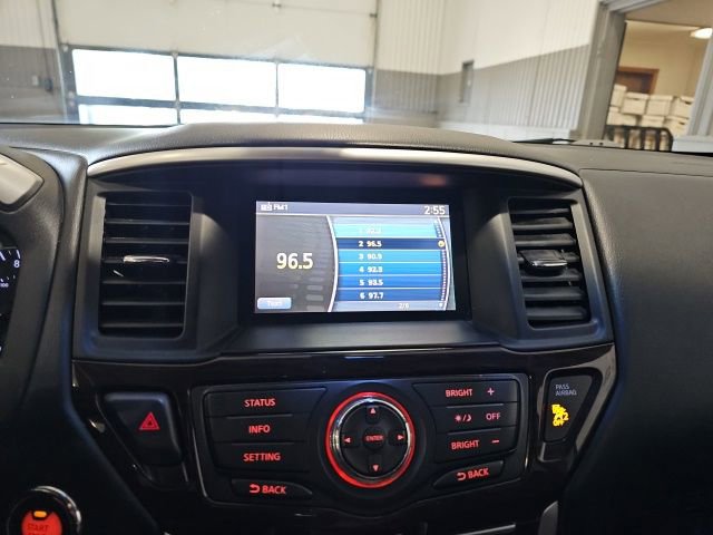 Used 2013 Nissan Pathfinder SL w/ SL Premium Pkg AWD/4WD image 14