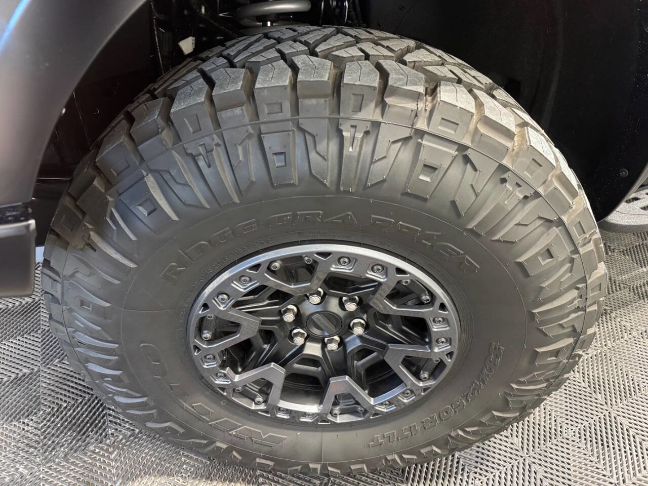 Used 2025 Ford F150 Raptor w/ Equipment Group 803A Raptor R image 85