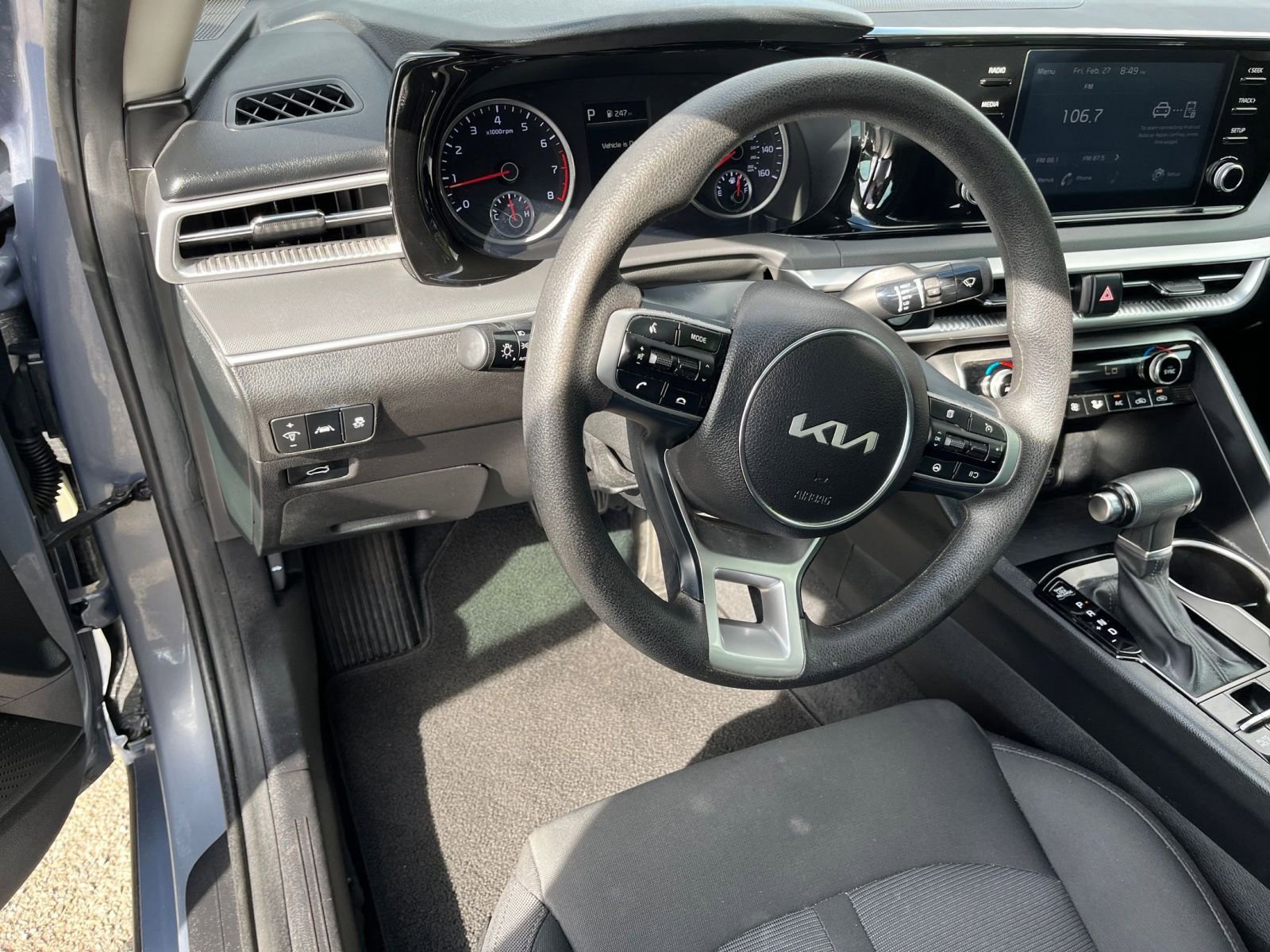 Used 2023 Kia K5 LXS image 29