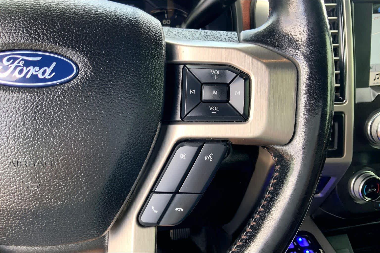 Used 2019 Ford F250 Platinum w/ Snow Plow Prep Package AWD/4WD image 25
