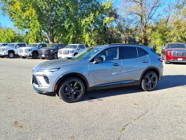 Used 2025 Buick Envision Sport Touring image 8