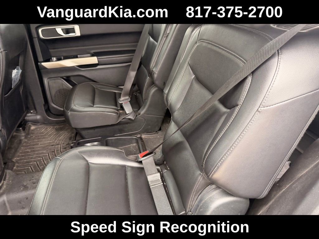 Used 2021 Ford Explorer XLT w/ Equipment Group 202A image 25