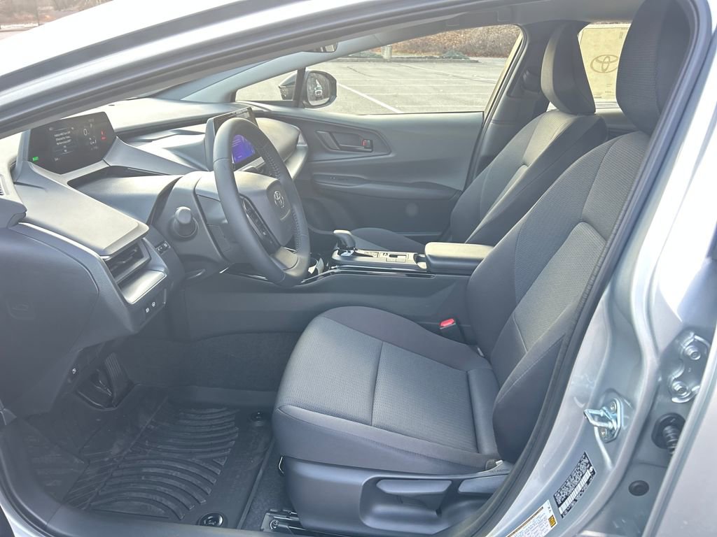 New 2026 Toyota Prius LE AWD/4WD image 17