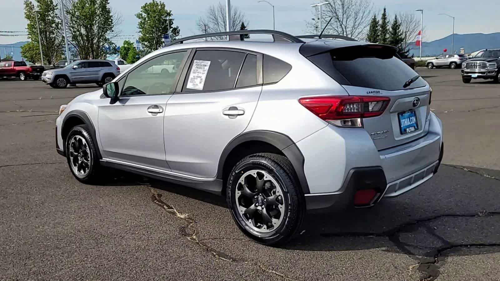 Used 2021 Subaru Crosstrek 2.0i image 6