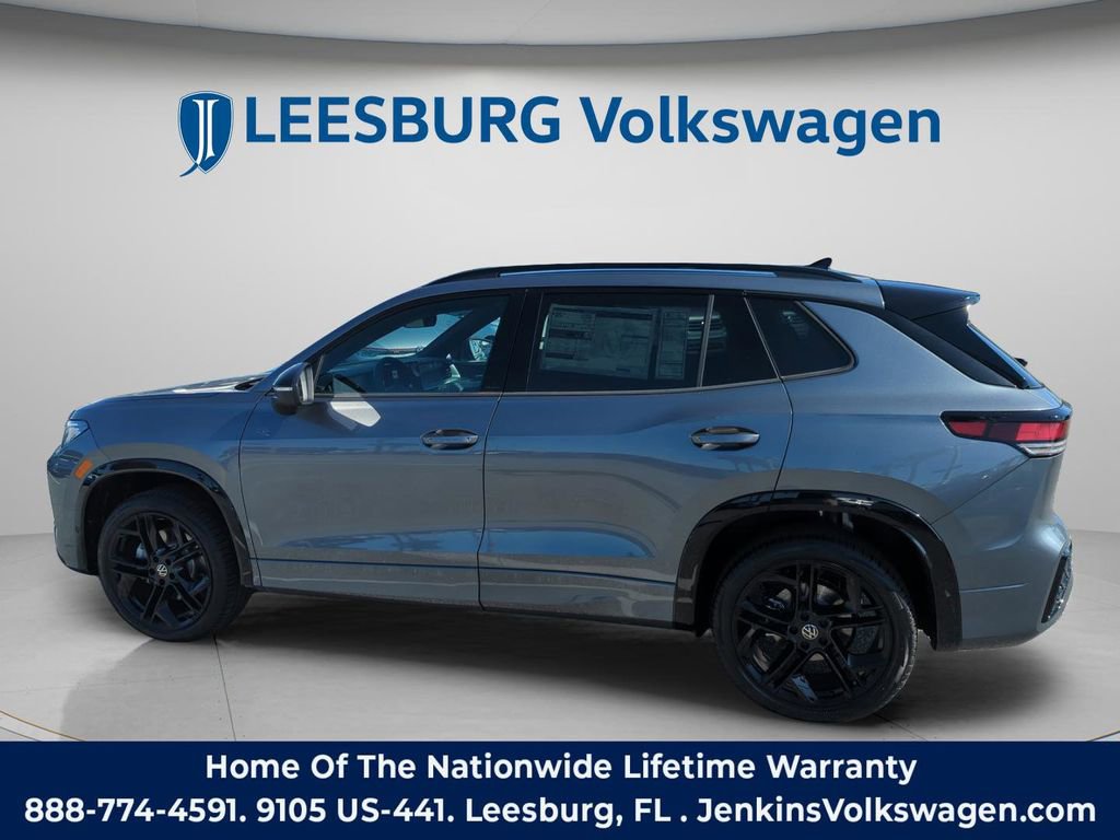 New 2026 Volkswagen Tiguan SE R-Line AWD/4WD image 10