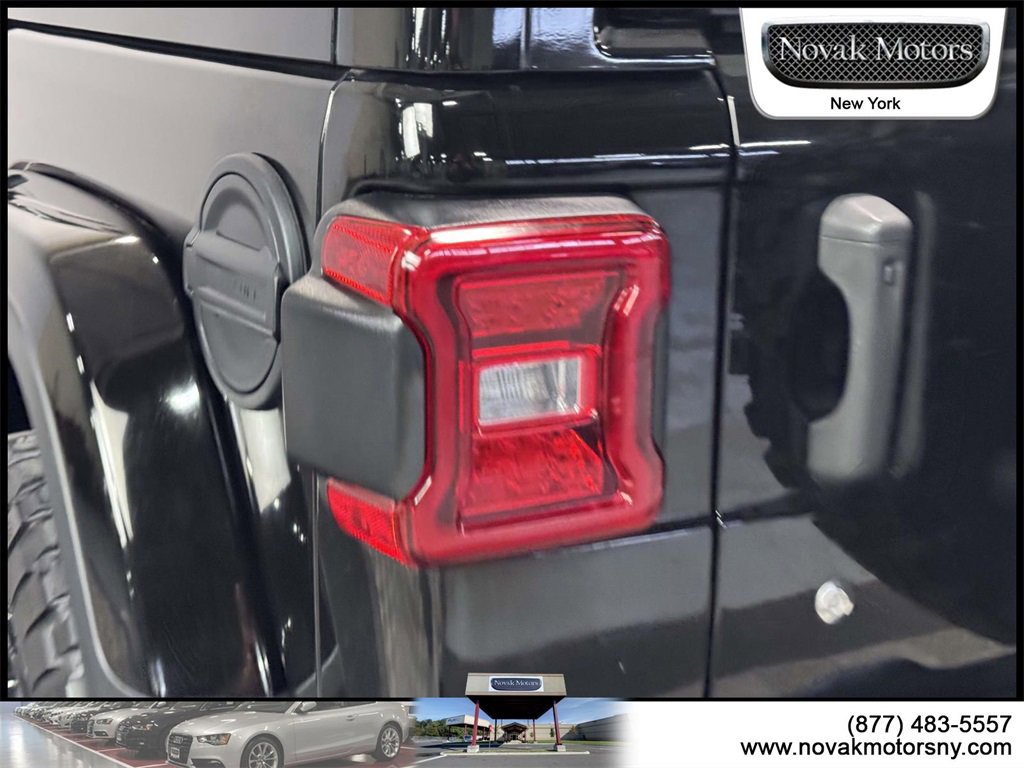 Used 2019 Jeep Wrangler Unlimited Sahara w/ Quick Order Package 24M Moab image 6