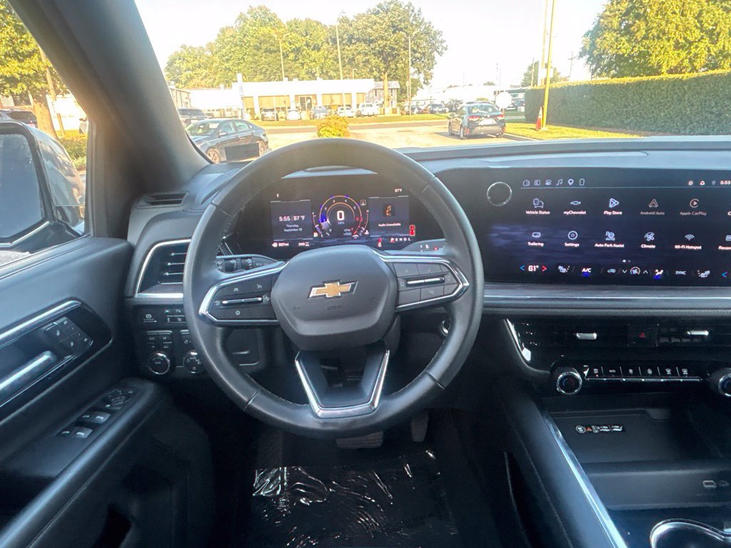 Used 2025 Chevrolet Tahoe LT AWD/4WD image 10