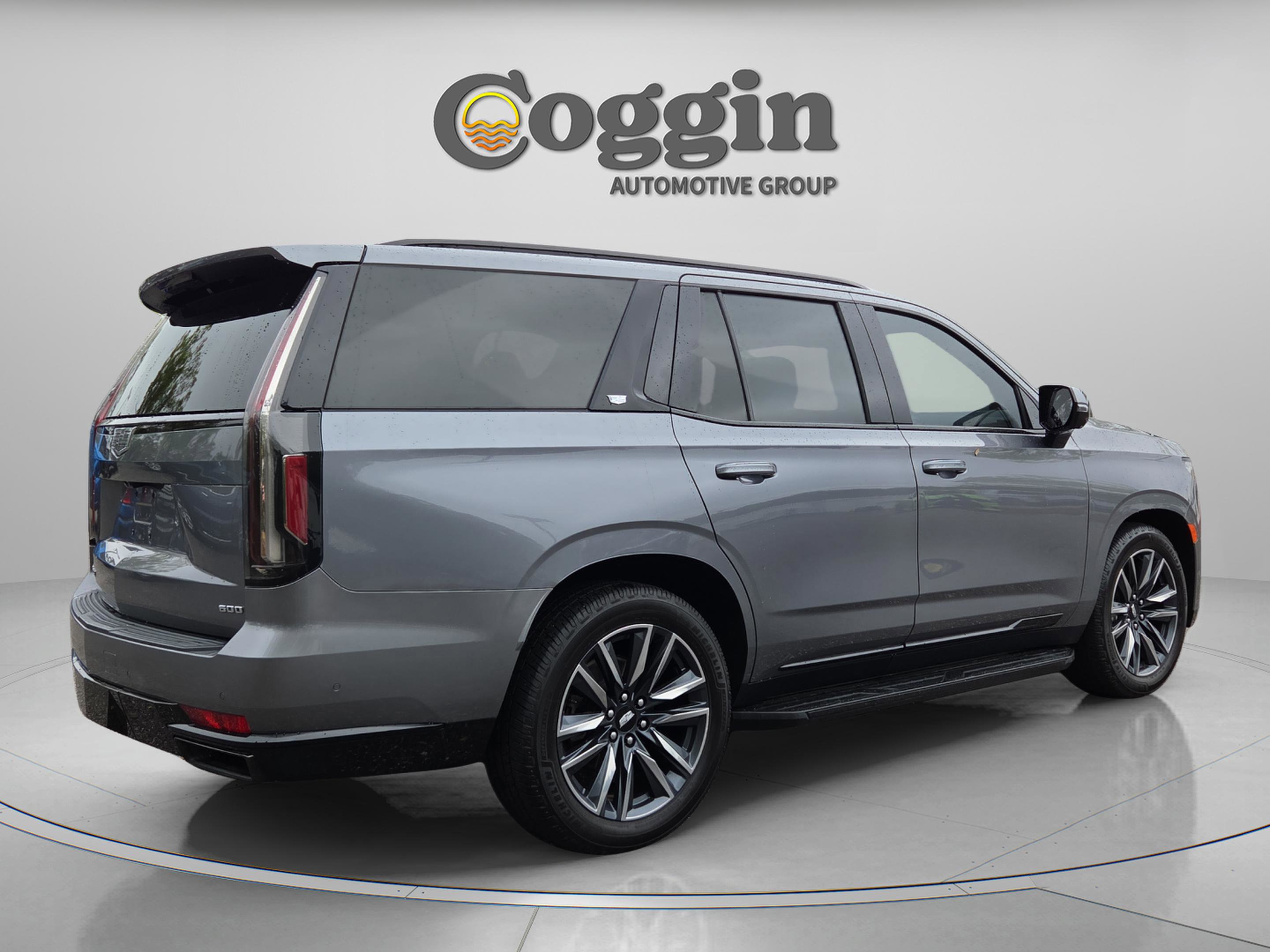 Used 2021 Cadillac Escalade Sport w/ Driver Assist Tech Package image 5