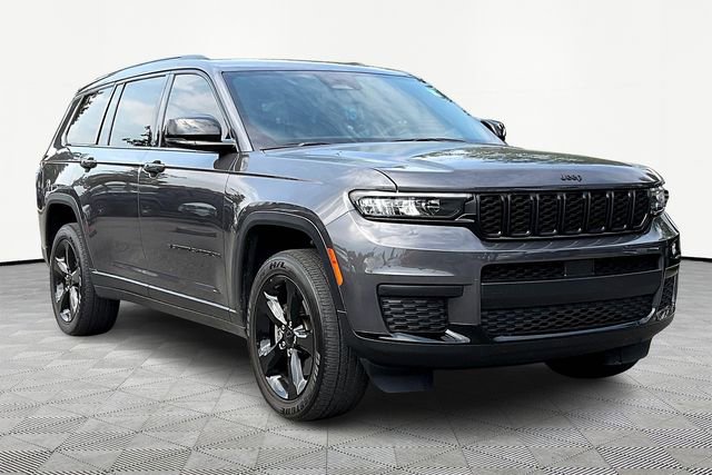 Used 2023 Jeep Grand Cherokee L Laredo