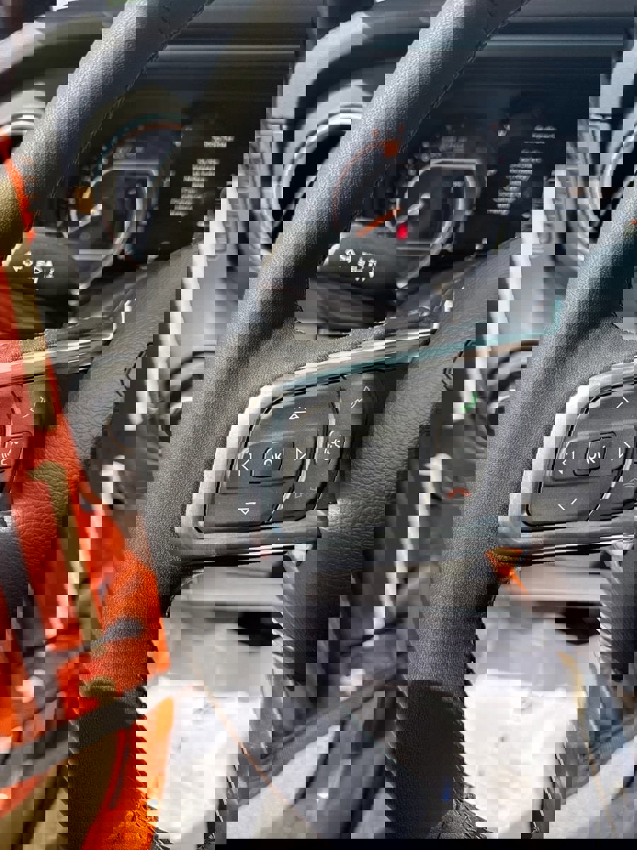 New 2025 Jeep Wrangler Unlimited Sahara w/ Safety Group image 12