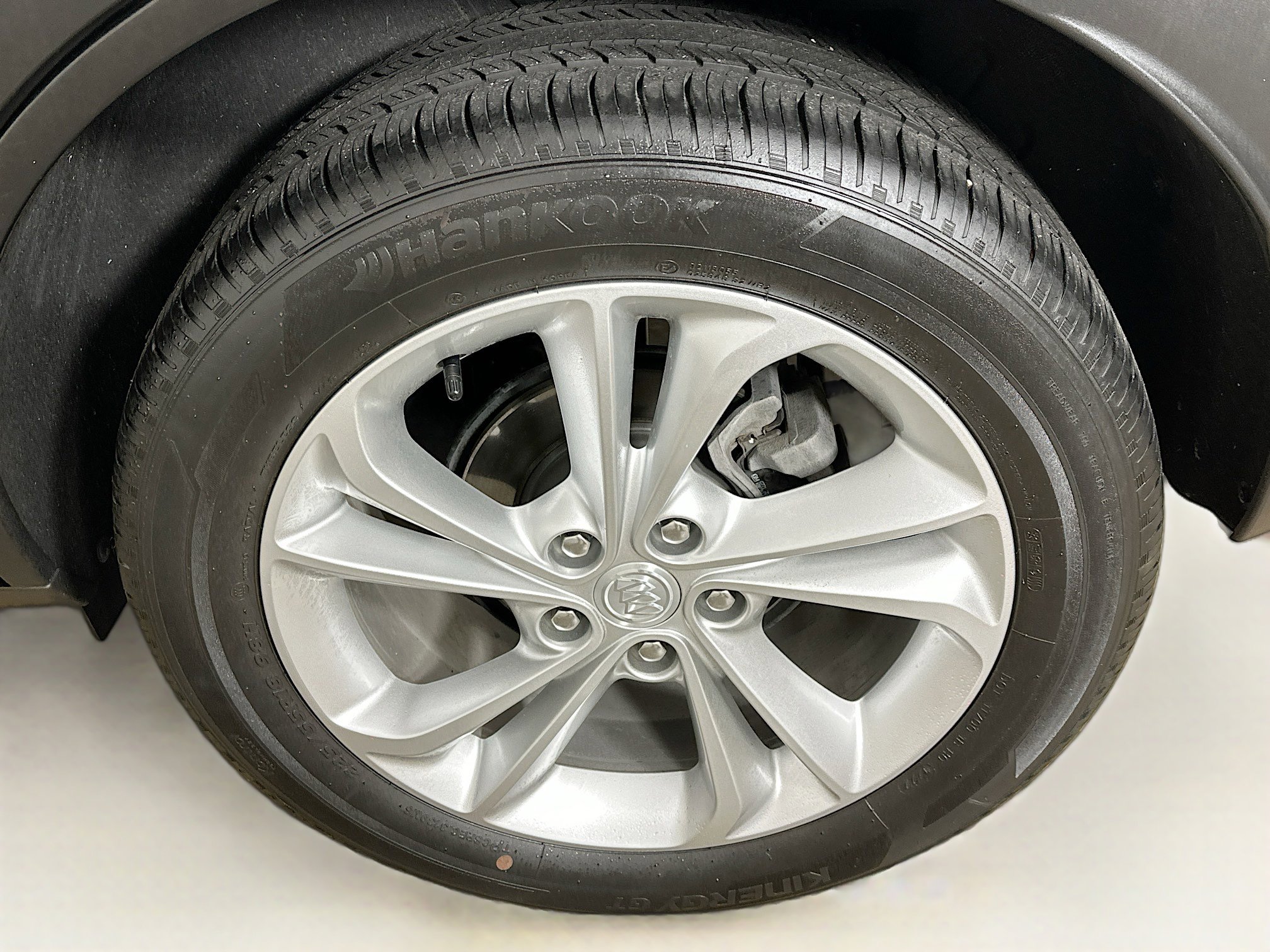 Used 2023 Buick Encore GX Preferred w/ Cold Weather Comfort Package image 11