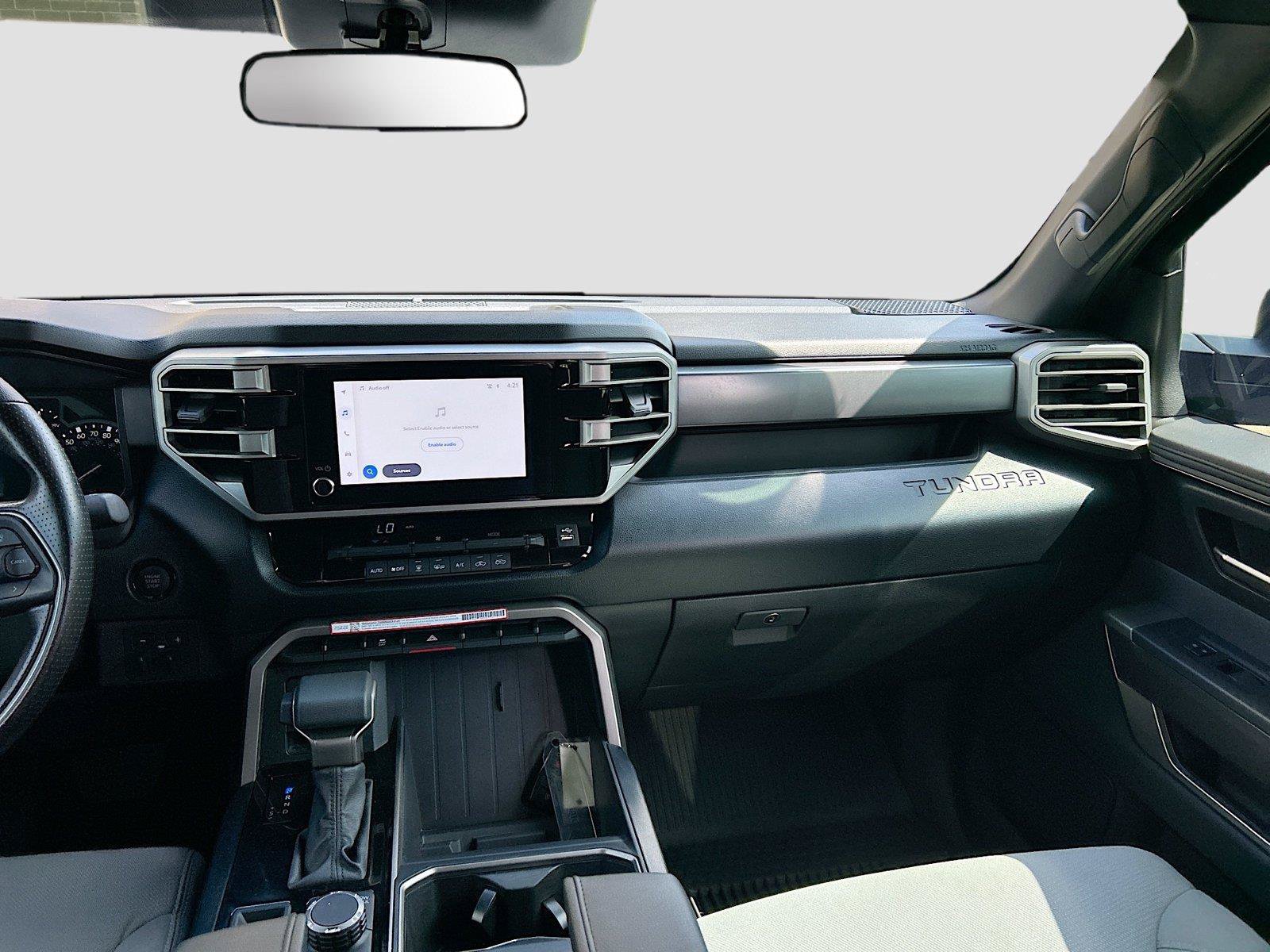 Used 2025 Toyota Tundra SR5 AWD/4WD image 17