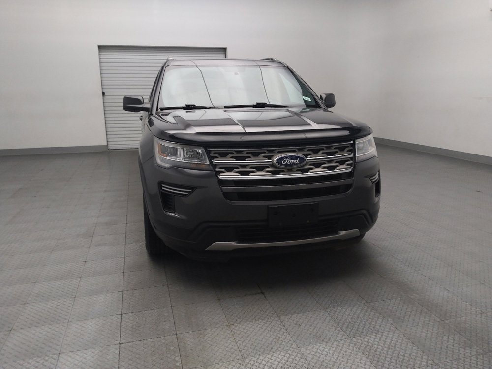 Used 2018 Ford Explorer XLT image 14