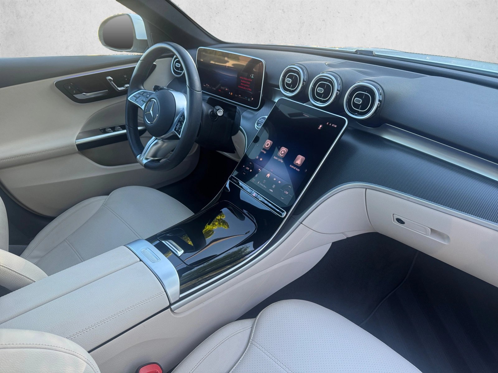 Certified 2025 Mercedes-Benz C 300 4MATIC Sedan image 28