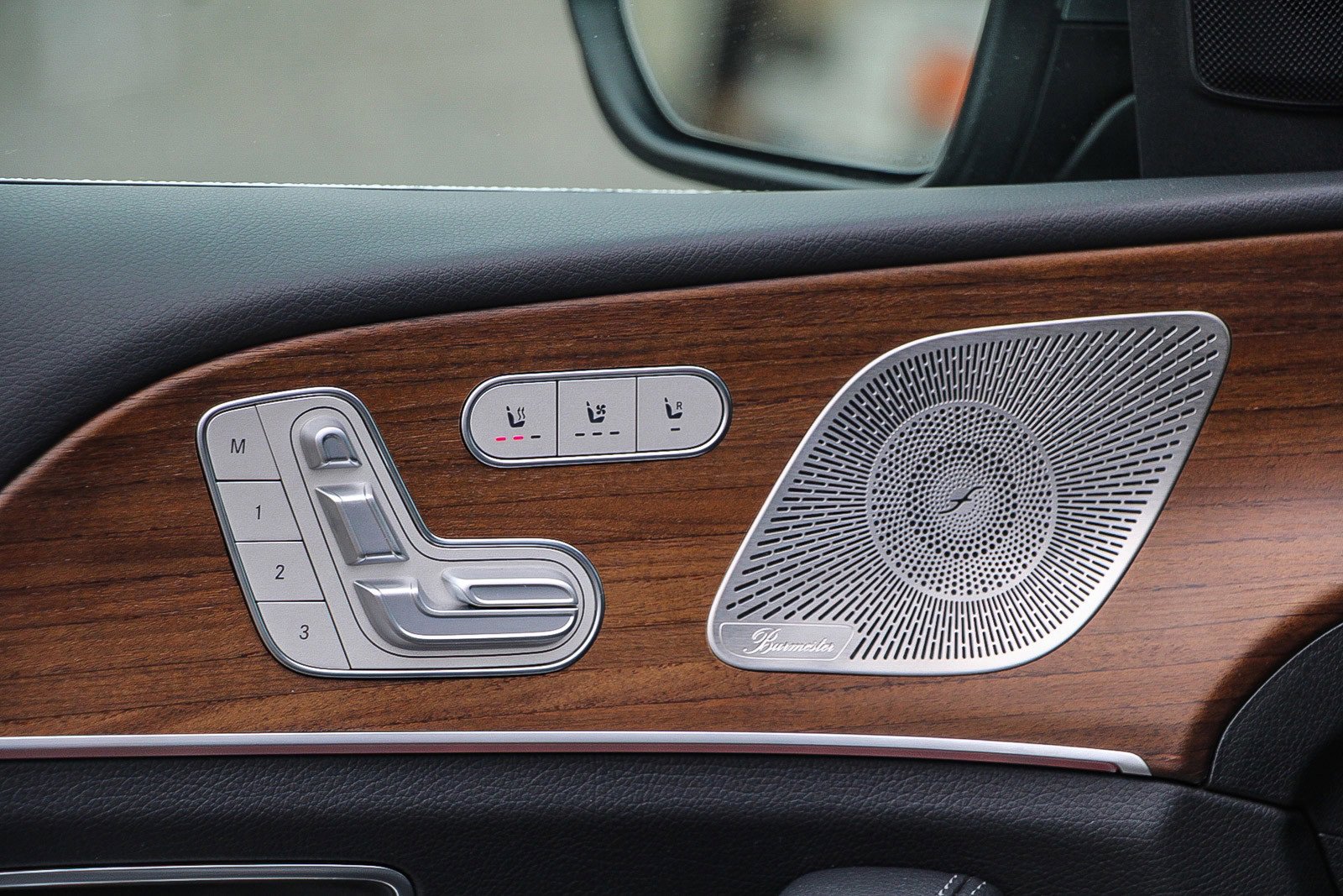 Certified 2025 Mercedes-Benz GLS 450 4MATIC image 20