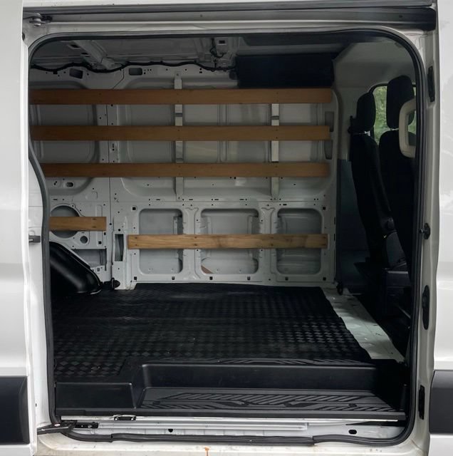 Used 2019 Ford Transit 250 130 Low Roof w/ Exterior Upgrade Package RWD image 16