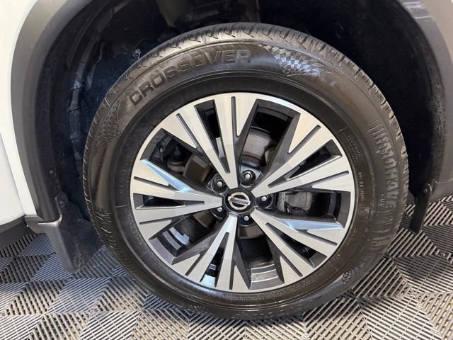 Used 2021 Nissan Rogue SV AWD/4WD image 44