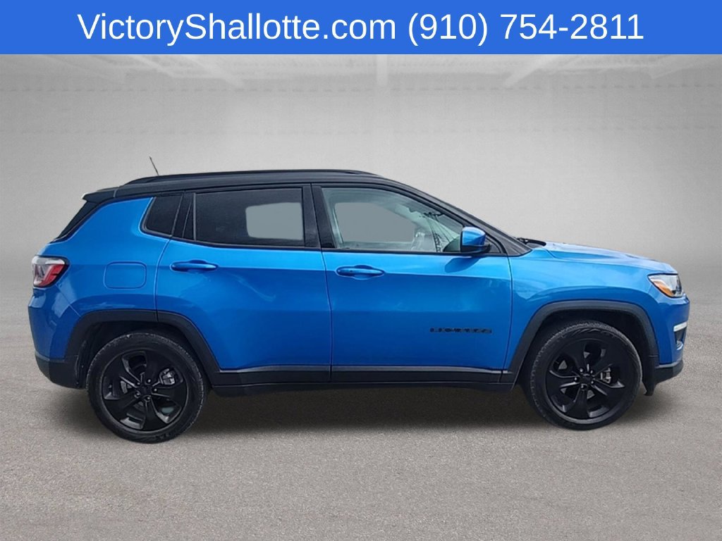 Used 2019 Jeep Compass Latitude FWD image 23
