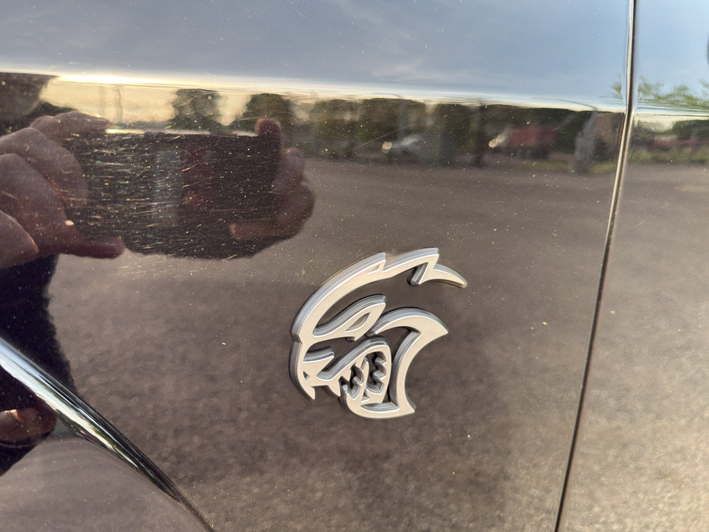 Used 2021 Dodge Challenger SRT Hellcat RWD image 2