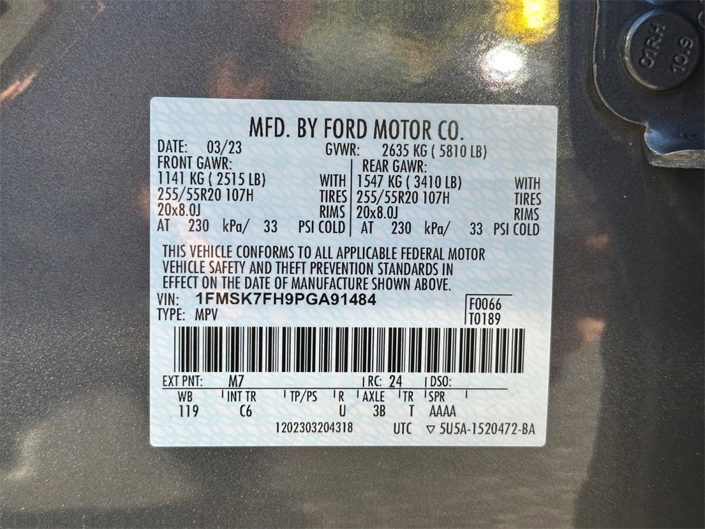 Used 2023 Ford Explorer Limited w/ Limited Technology Package image 30