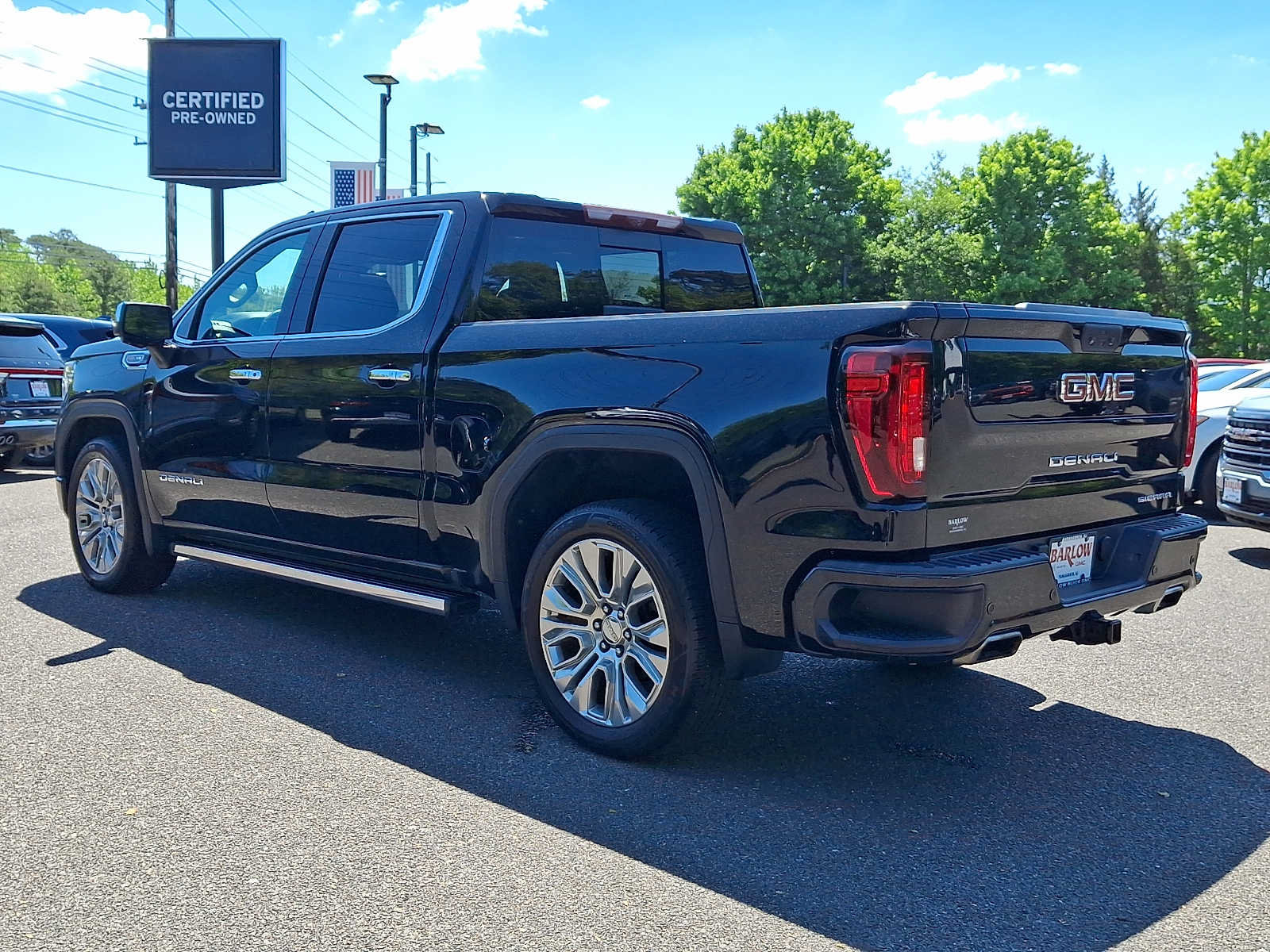 Used 2022 GMC Sierra 1500 Denali w/ Denali Reserve Package AWD/4WD image 4