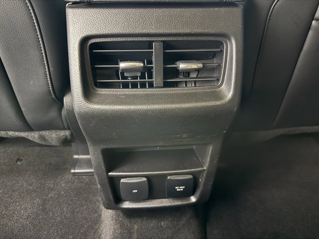 Used 2019 Ford Edge SEL w/ Equipment Group 201A image 32