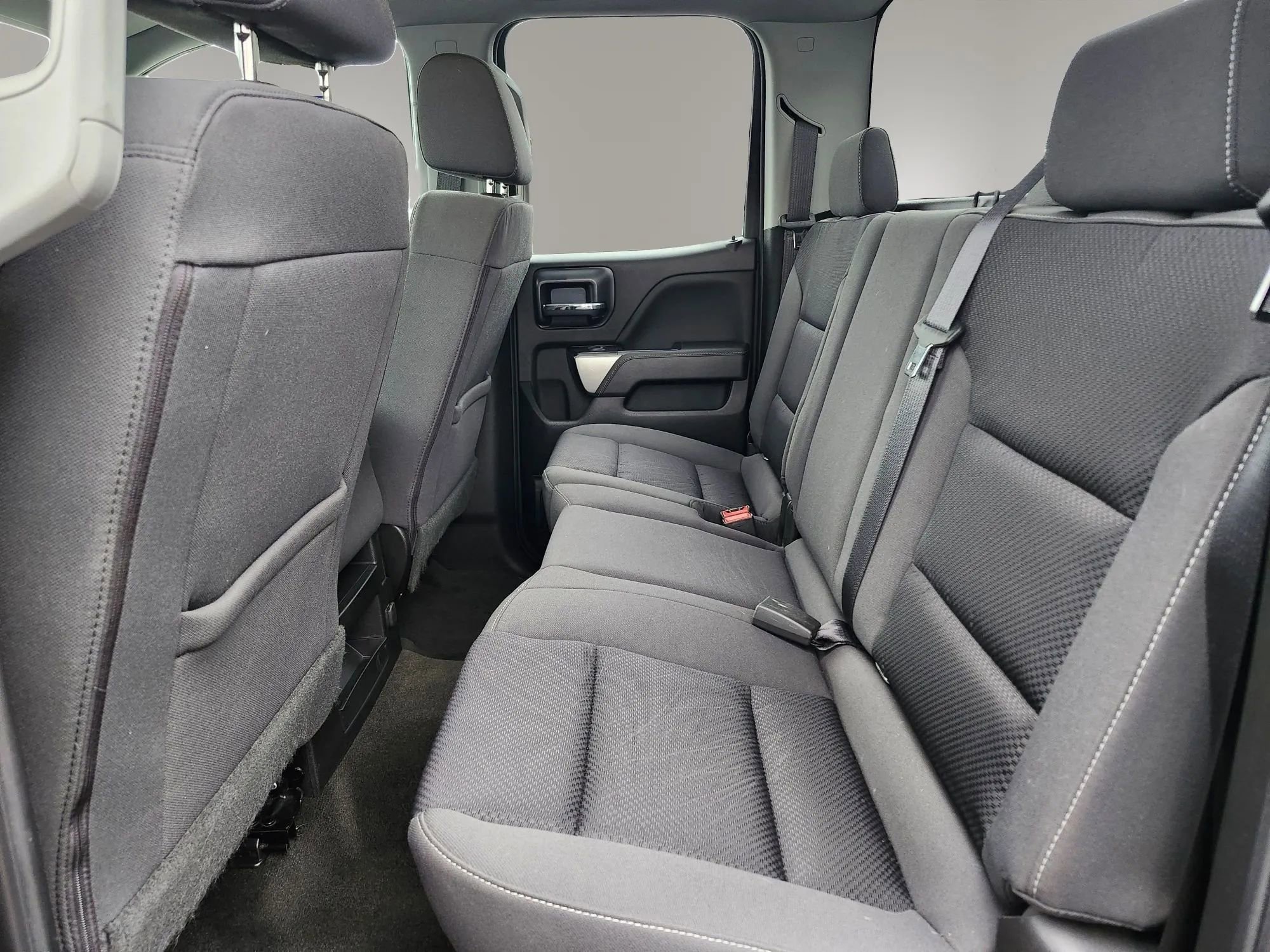 Used 2018 Chevrolet Silverado 1500 LT w/ All Star Edition AWD/4WD image 29